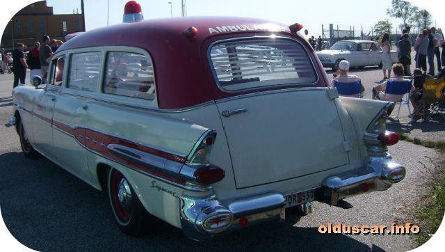 1957 Pontiac [Star Chief Convertible Coupe] Ambulance 5d Superior Coach Company back